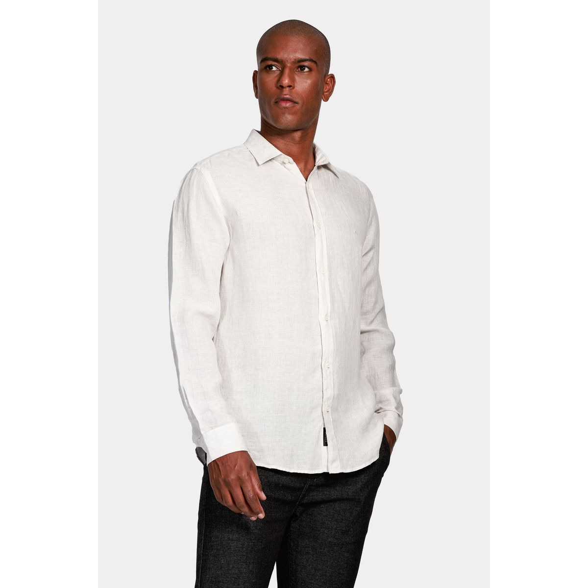 Camisa Manga Longa Slim em Linho Irlandês Aramis