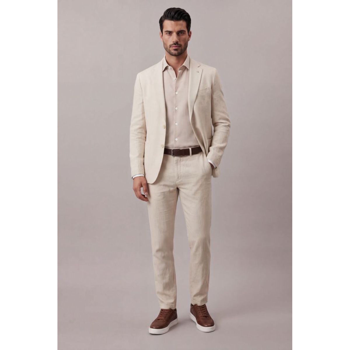 Calça Chino com Pregas Calvin Klein